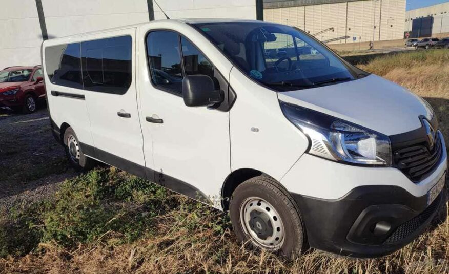 renault trafic 9 plazas segunda mano 11