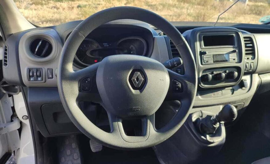 renault trafic 9 plazas segunda mano 2